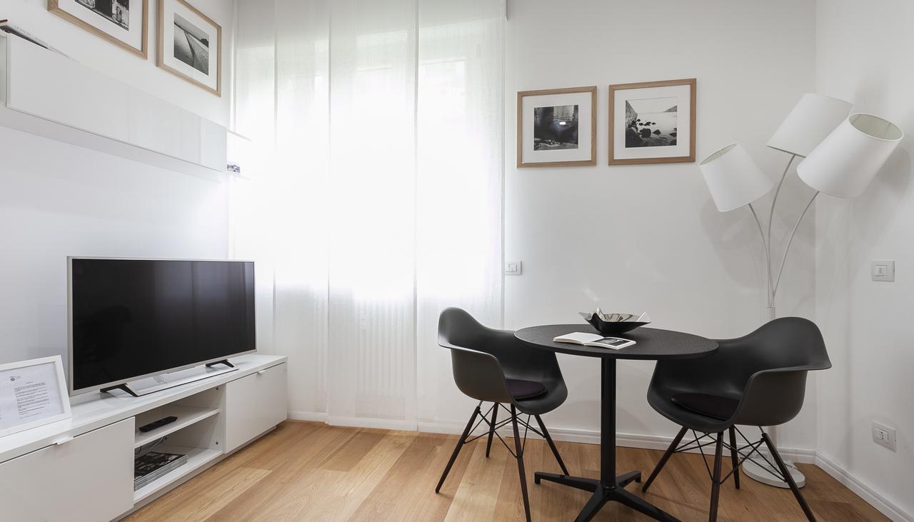 Italianway-Segrino Apartment Милано Екстериор снимка