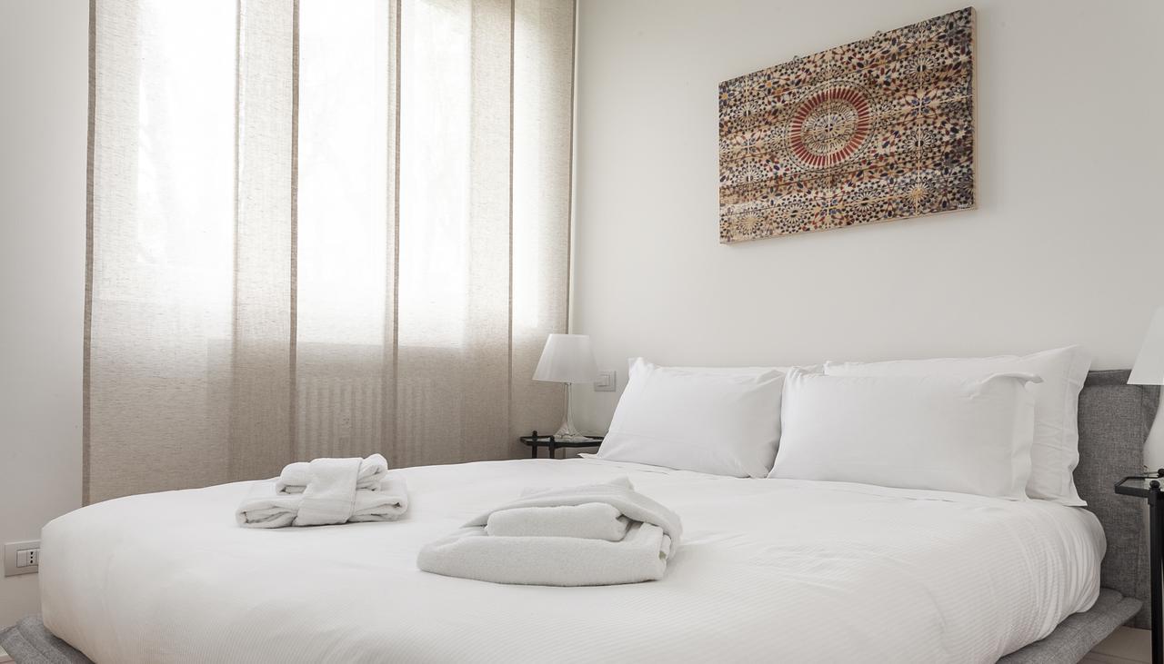 Italianway-Segrino Apartment Милано Екстериор снимка