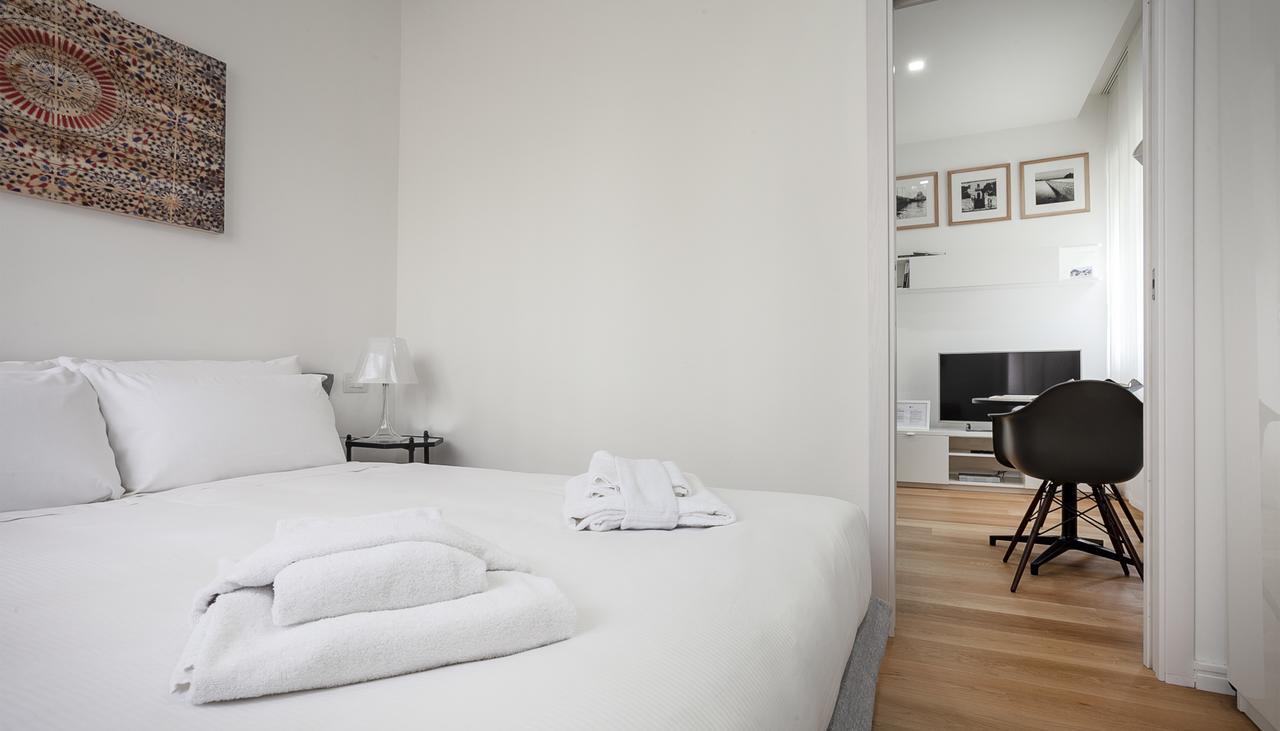 Italianway-Segrino Apartment Милано Екстериор снимка