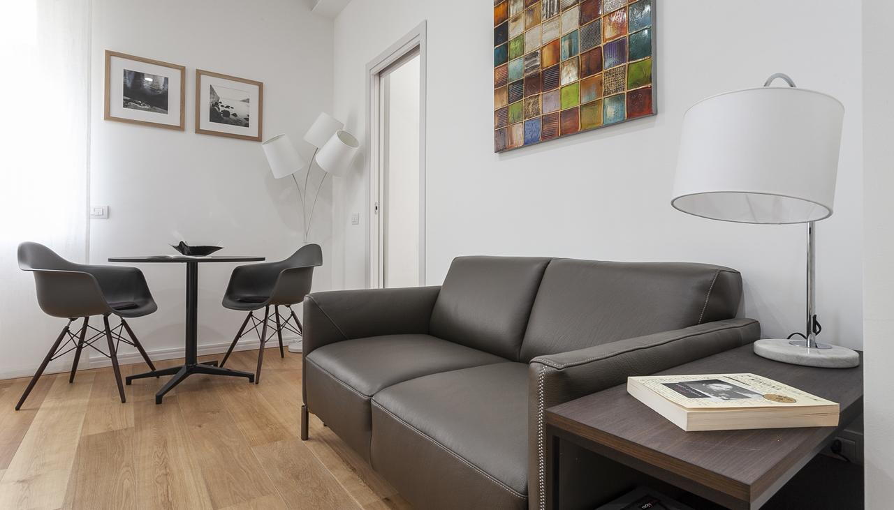 Italianway-Segrino Apartment Милано Екстериор снимка