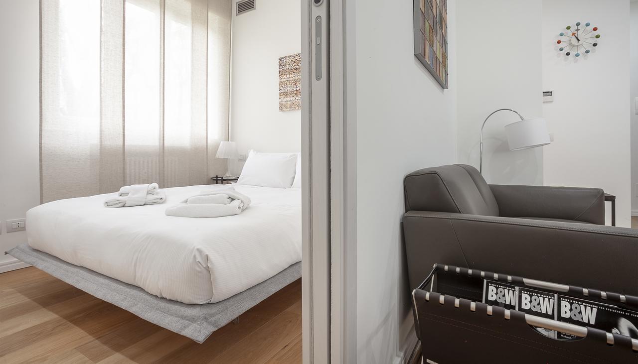Italianway-Segrino Apartment Милано Екстериор снимка